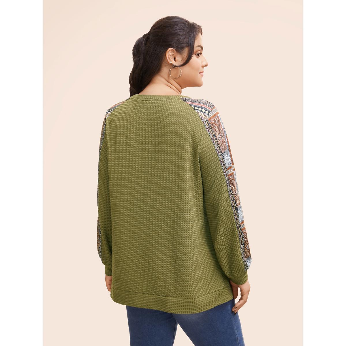Plus Size Boho Print Patchwork Waffle Knit Crew Neck Sweatshirt Women ArmyGreen Casual Elastic cuffs Round Neck Dailywear Sweatshirts BloomChic 30/6X Product Image