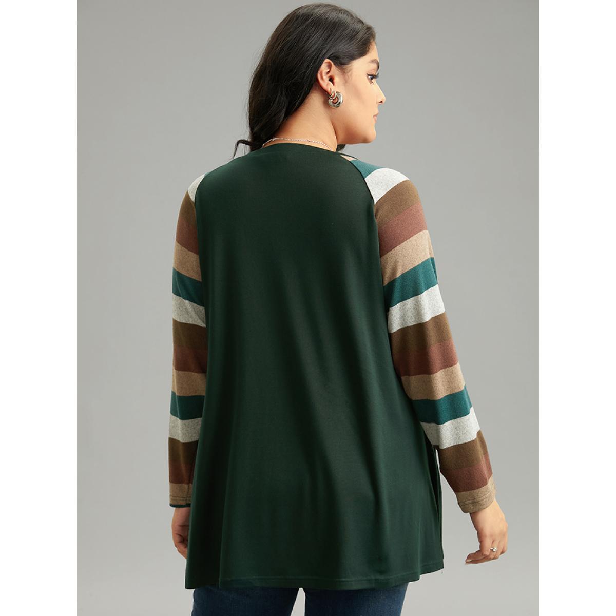 Plus Size Striped Colorblock Contrast Pocket Raglan Sleeve T-shirt DarkGreen Women Elegant Contrast Striped Round Neck Dailywear T-shirts BloomChic 30/6X Product Image