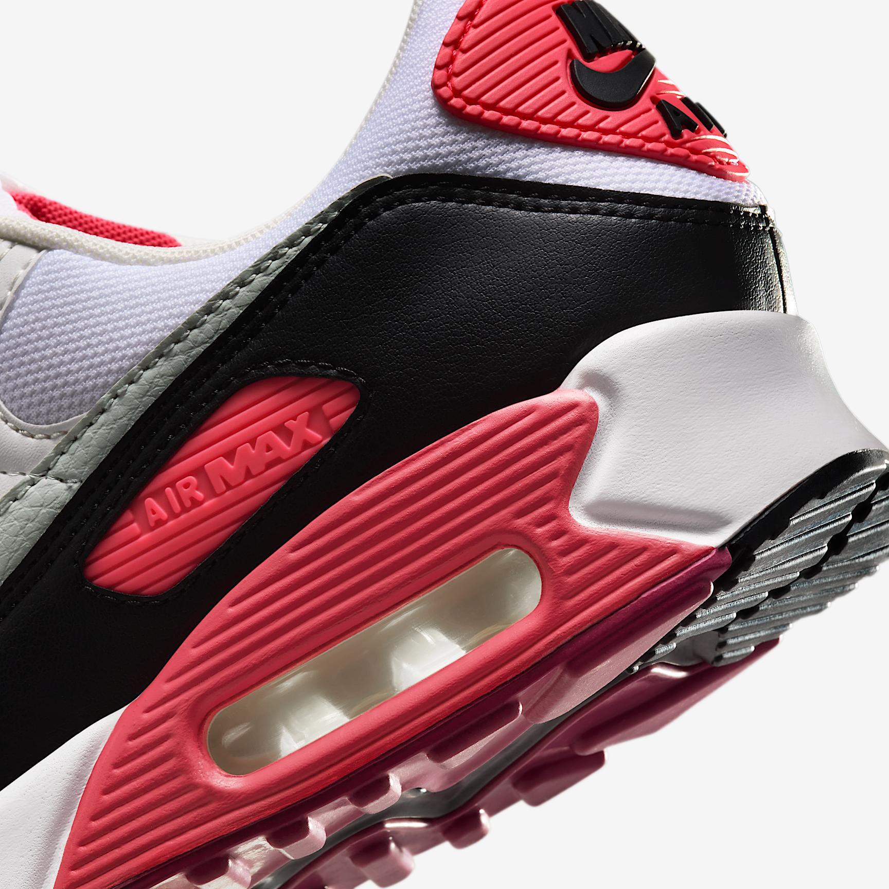 Nike Women's Air Max 90 Shoes Product Image