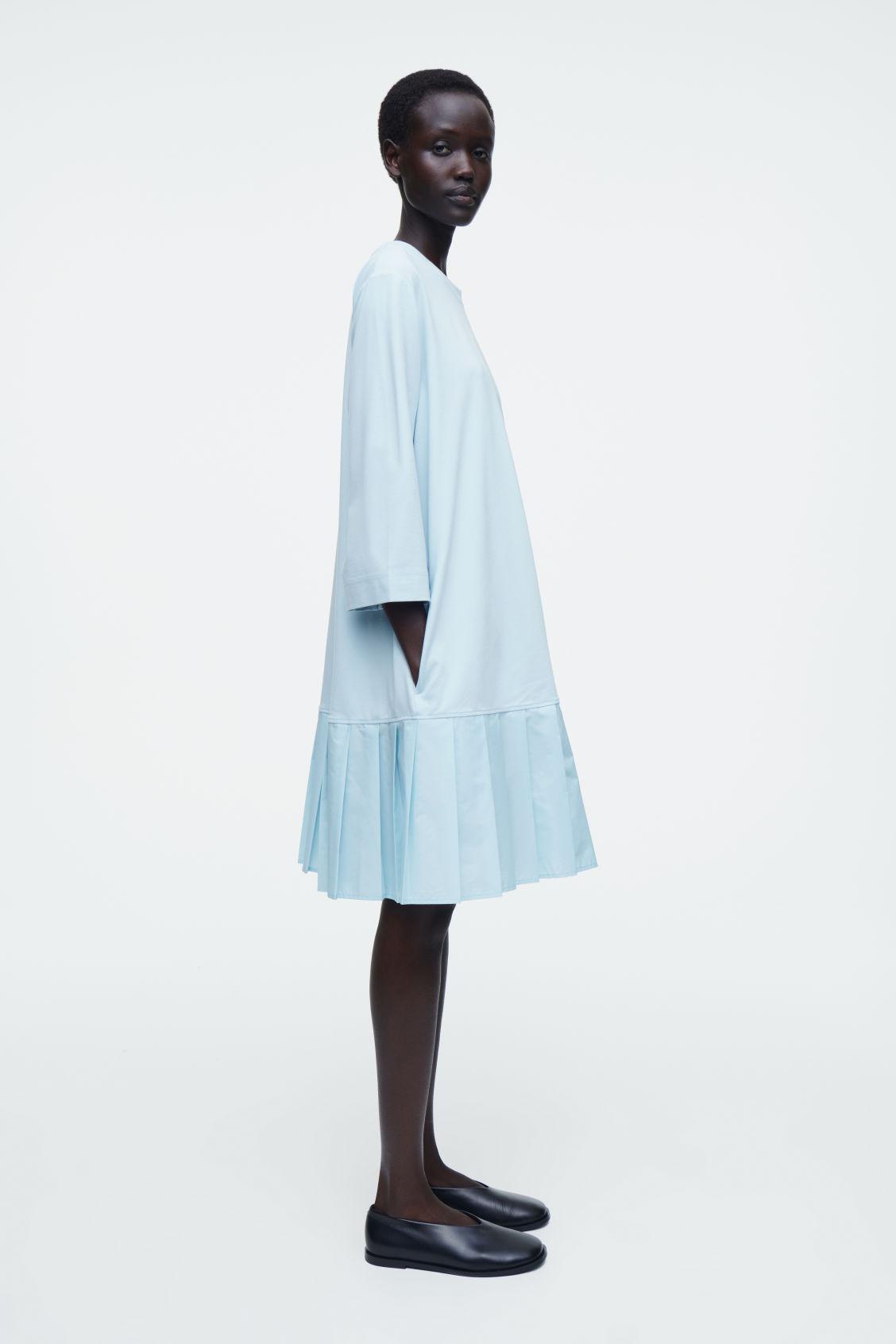 PLEATED DROPPED-WAIST T-SHIRT DRESS Product Image