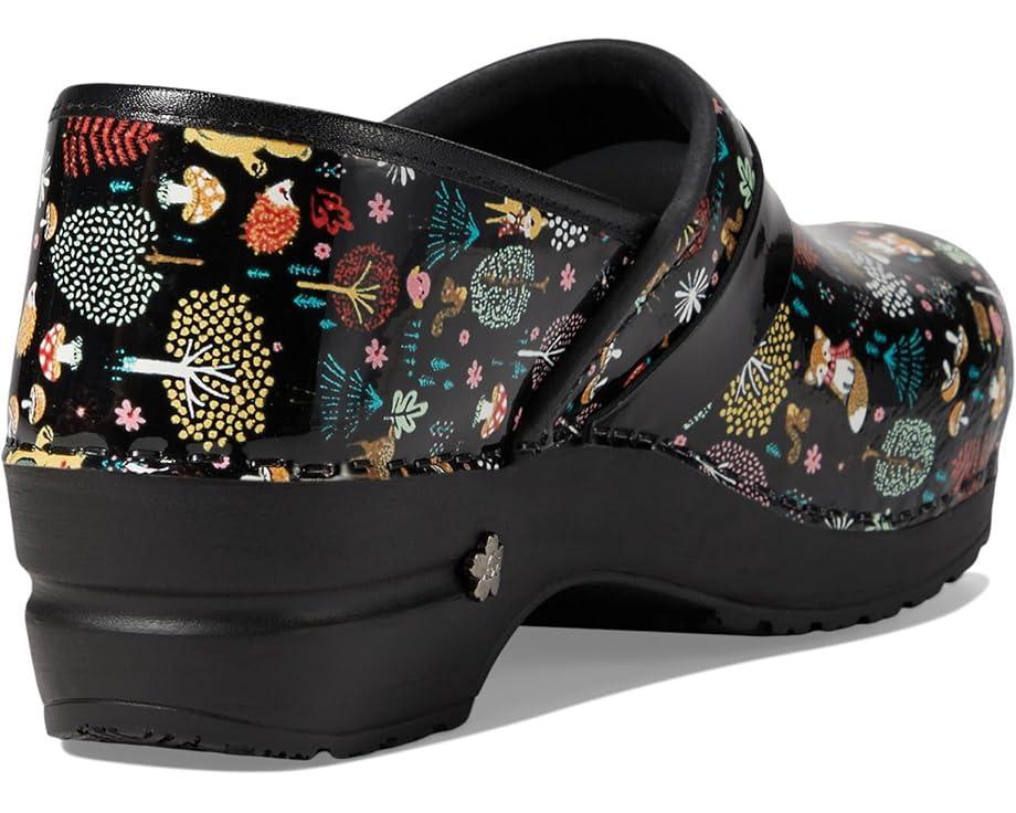 Women's Sanita Woodland Creatures Product Image