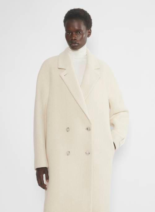 the slouch™ coat Product Image
