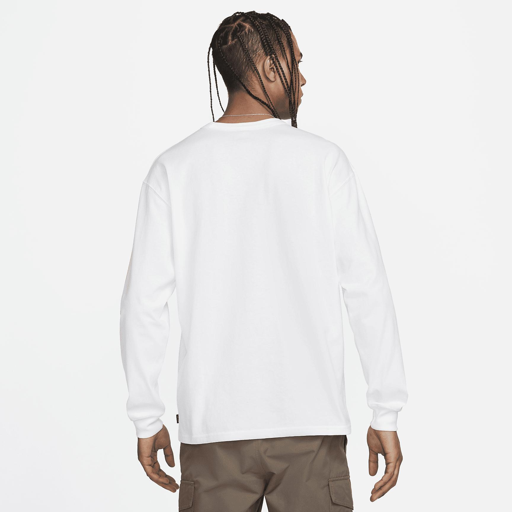 Men's Nike Sportswear Premium Essentials Long-Sleeve T-Shirt Product Image