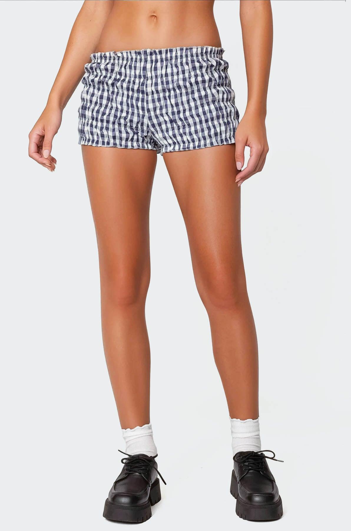 Gingham Scrunch Shorts Product Image