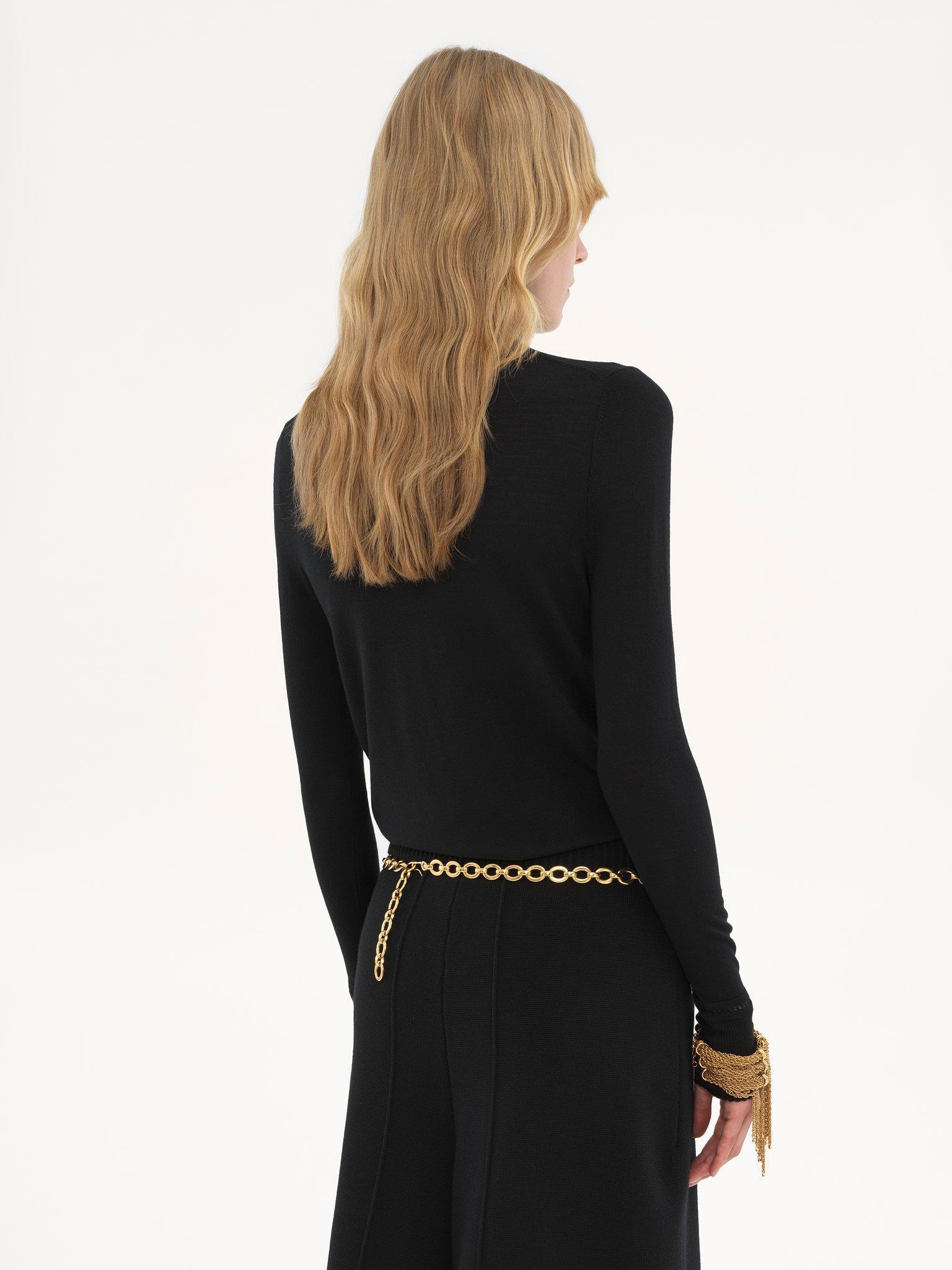Fitted turtleneck in wool knit Product Image