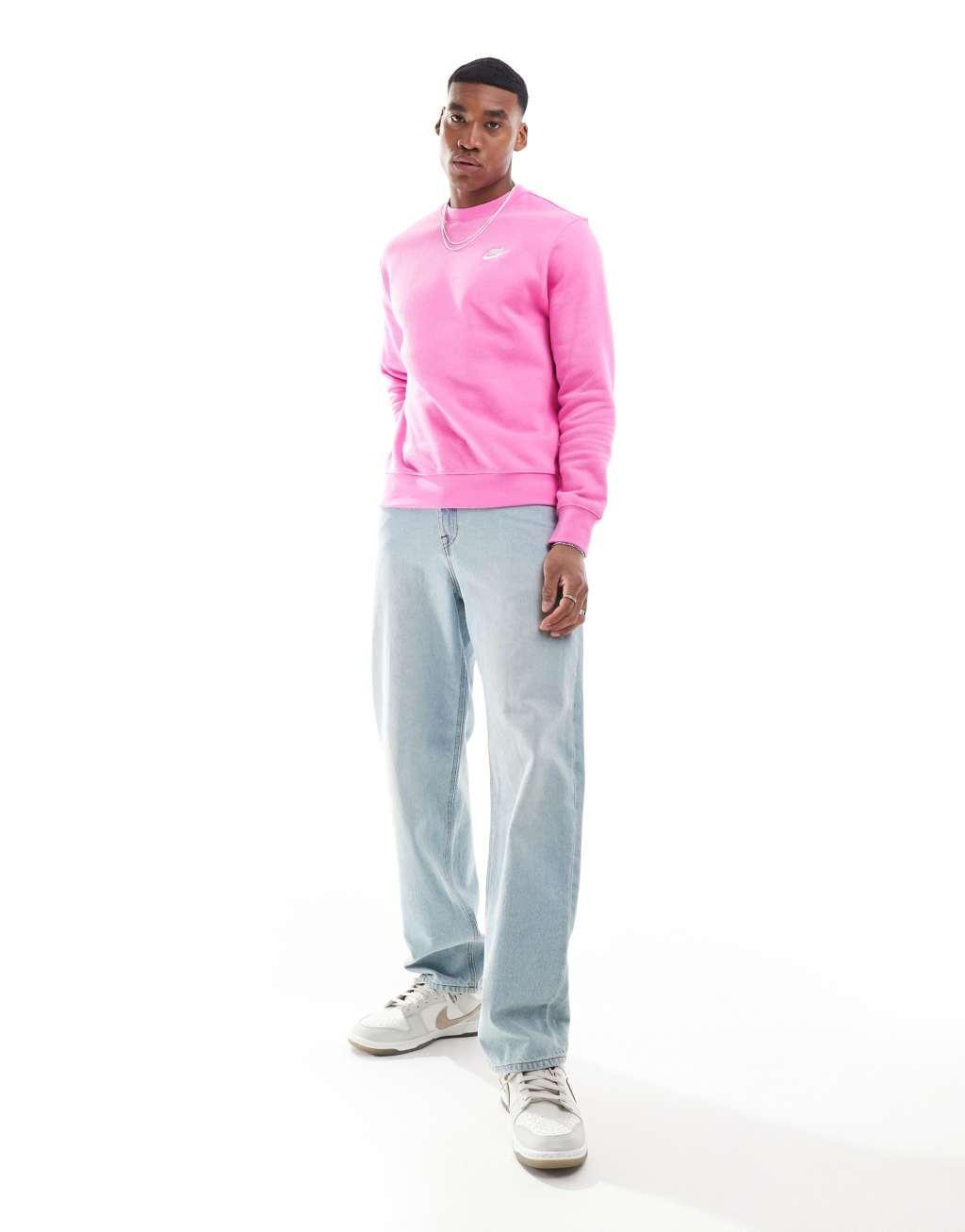 Nike Club unisex crew sweatshirt Product Image