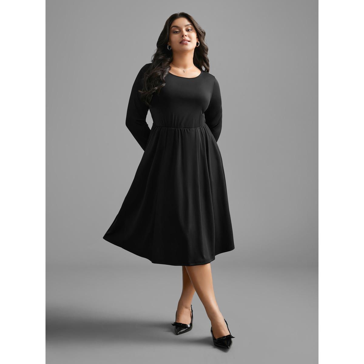 Plus Size Round Neck Elastic Waist Pleated Dress Black Women At the Office Pleated Round Neck Long Sleeve Curvy BloomChic 30/6X Product Image