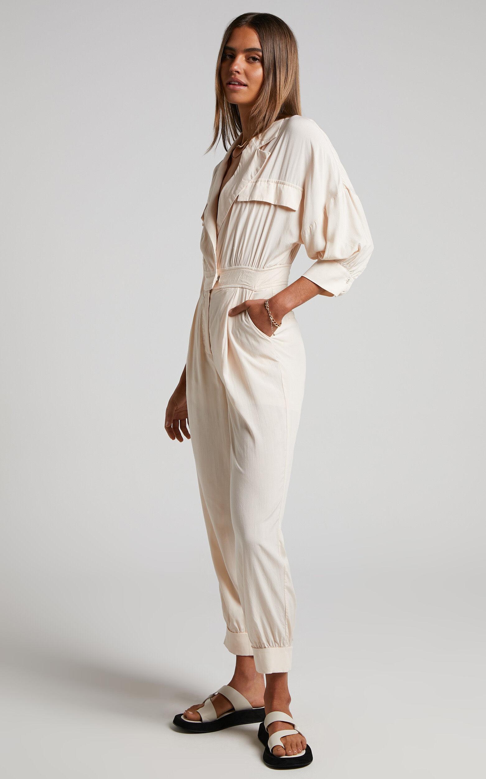 Ayelin Jumpsuit - Linen Relaxed 3/4 Sleeve Jumpsuit in Cream Product Image