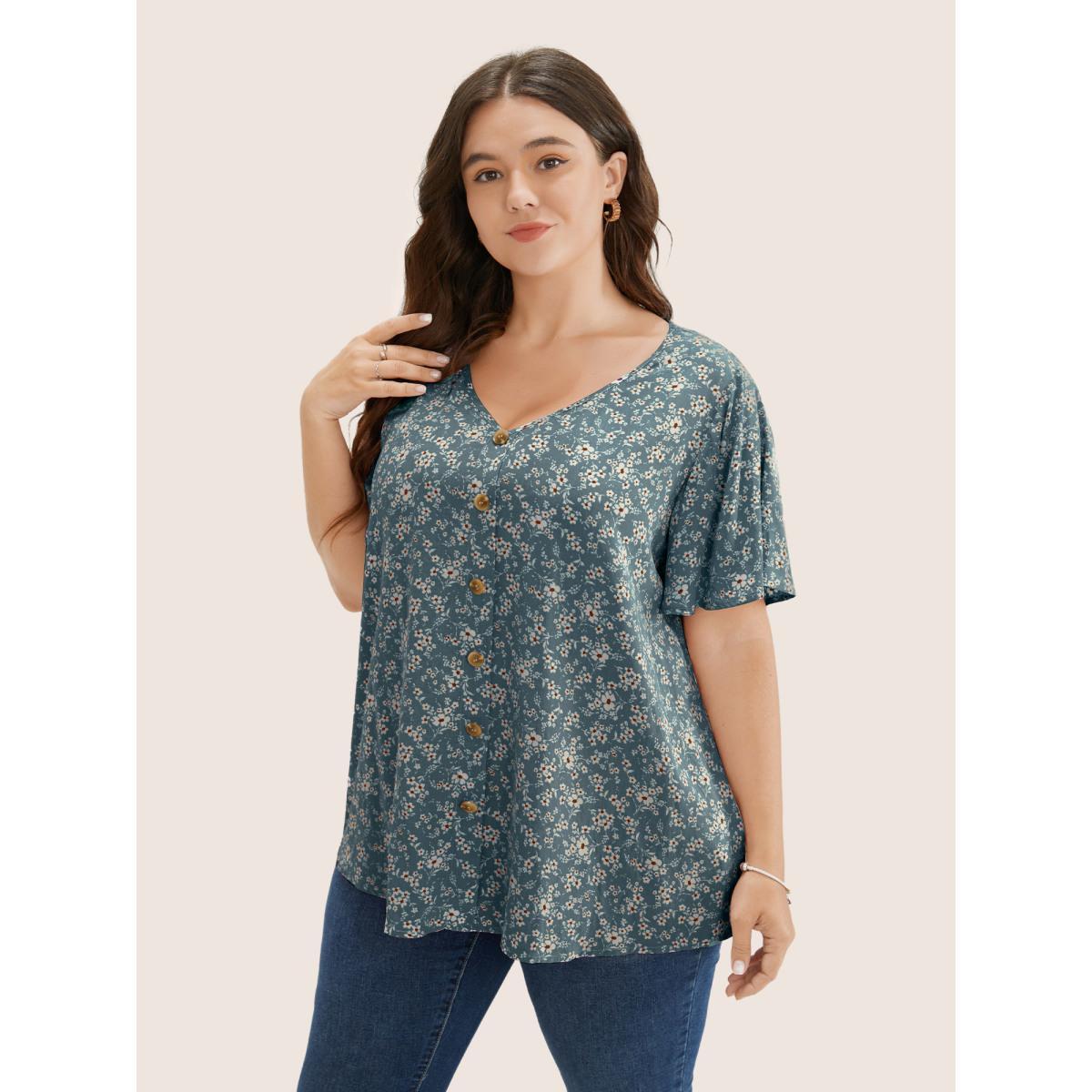 Plus Size Aegean Ditsy Floral Contrast Ruffle Sleeve Button Detail Blouse Women Elegant Short sleeve Non Everyday Blouses BloomChic 28/5X Product Image