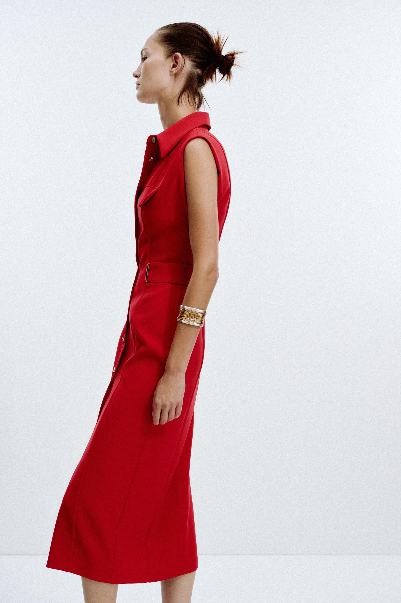CREPE MIDI FITTED DRESS Product Image