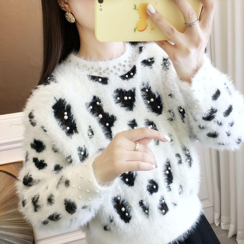Round Neck Leopard Print Faux Pearl Accent Fluffy Crop Sweater Product Image
