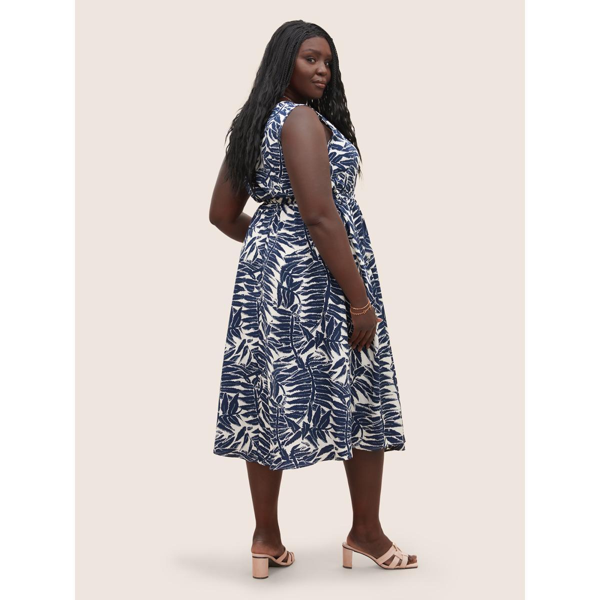 Plus Size Plants Wrap Pocket Sleeveless Belted Dress DarkBlue Women Resort Non Overlap Collar Sleeveless Curvy Midi Dress BloomChic 10/M Product Image