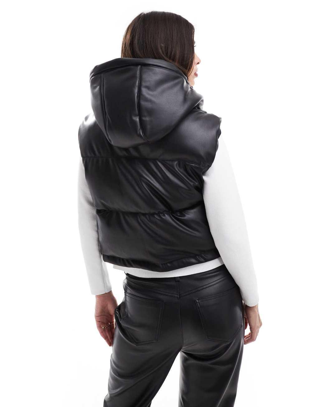 Pull&Bear padded faux leather vest with hood in black Product Image