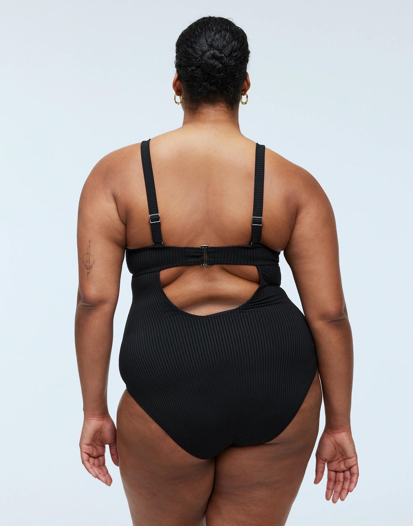 Plus Ribbed Underwire Open-Back One-Piece Swimsuit Product Image