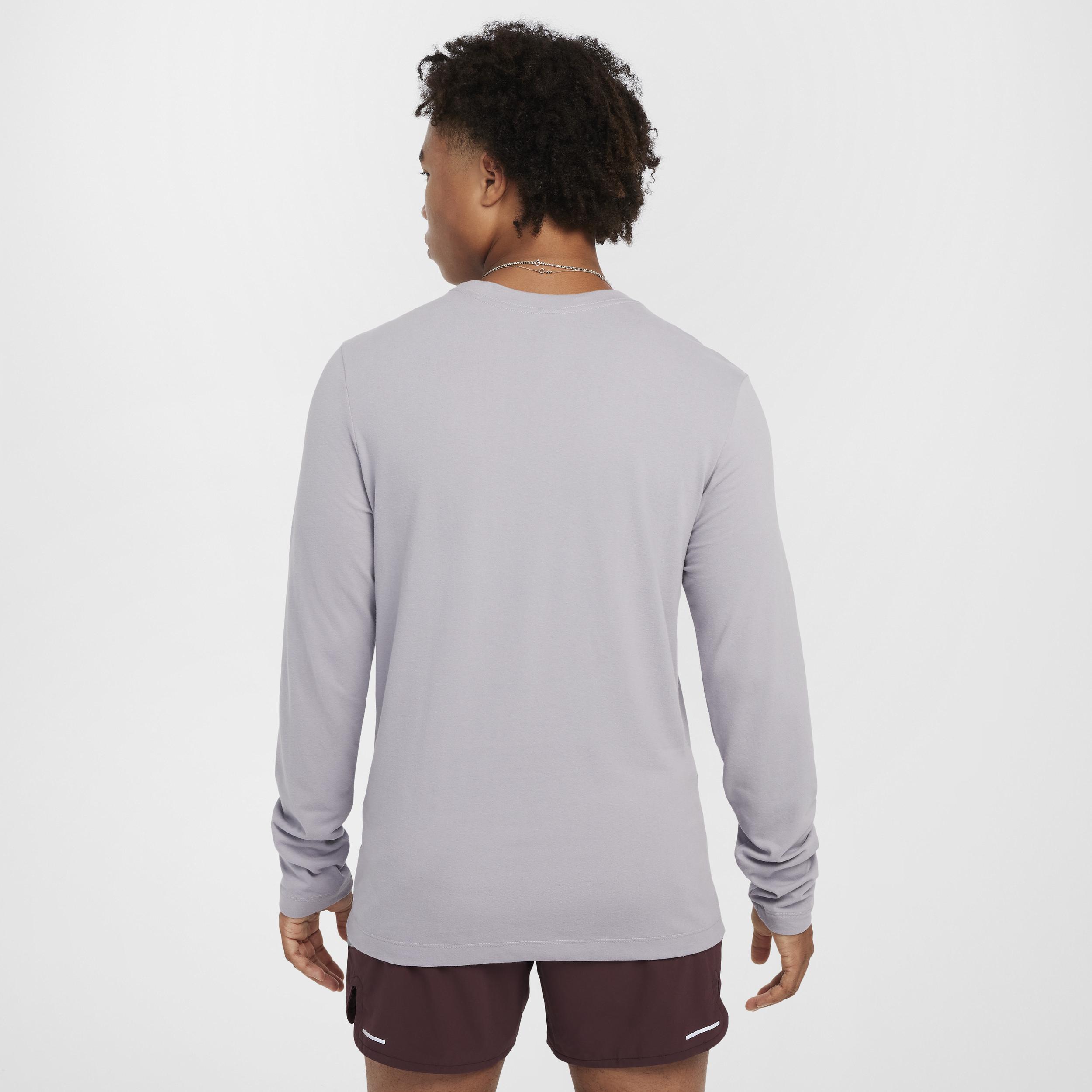 Nike Men's Dri-FIT Long-Sleeve Trail Running T-Shirt Product Image