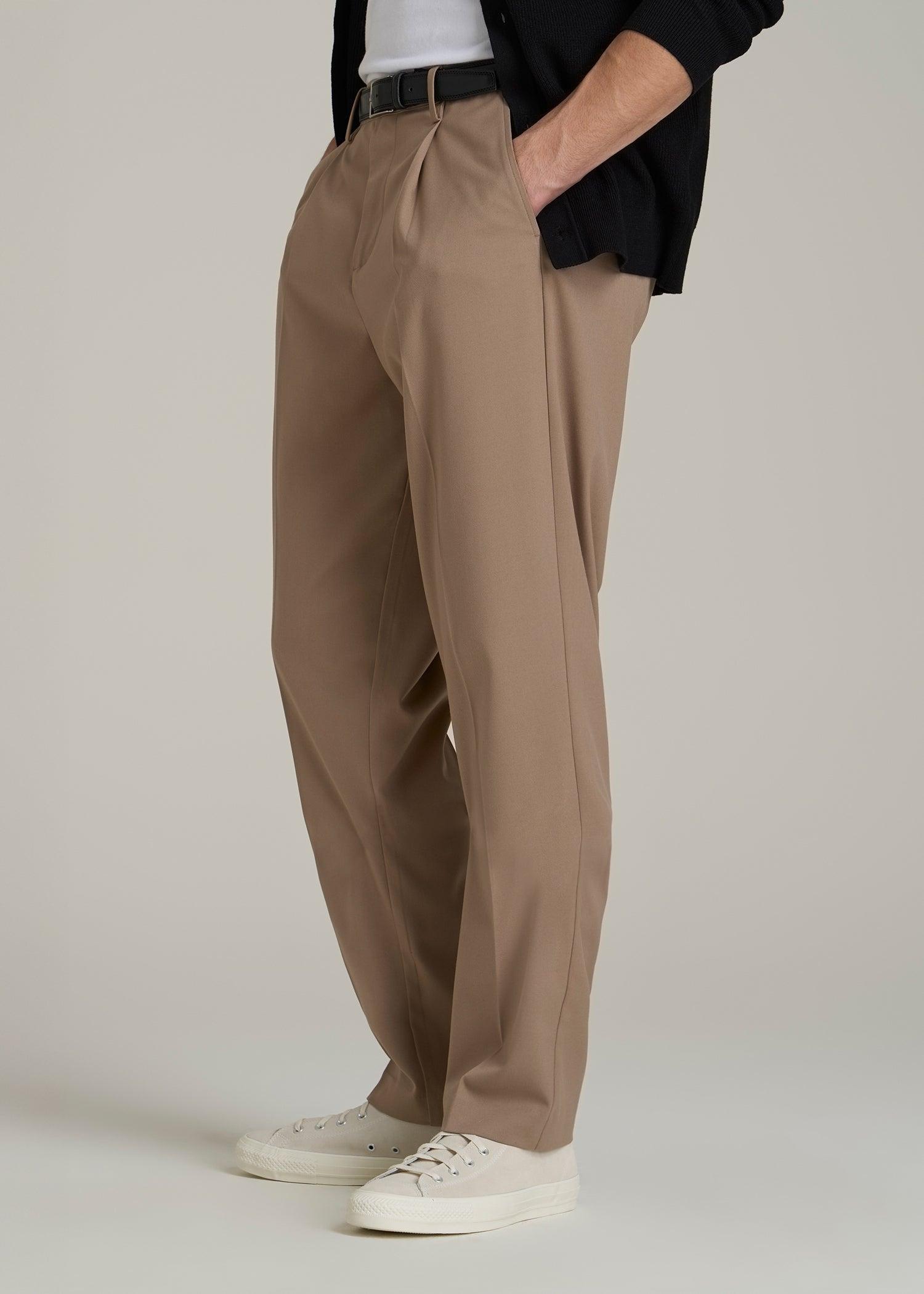 Tall Men's Relaxed Pleated Trouser in Deep Cove Product Image