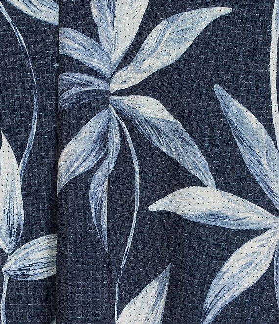 Rowm Big & Tall Performance Rec + Relax Short Sleeve Large Leaf Print Seersucker Shirt Product Image