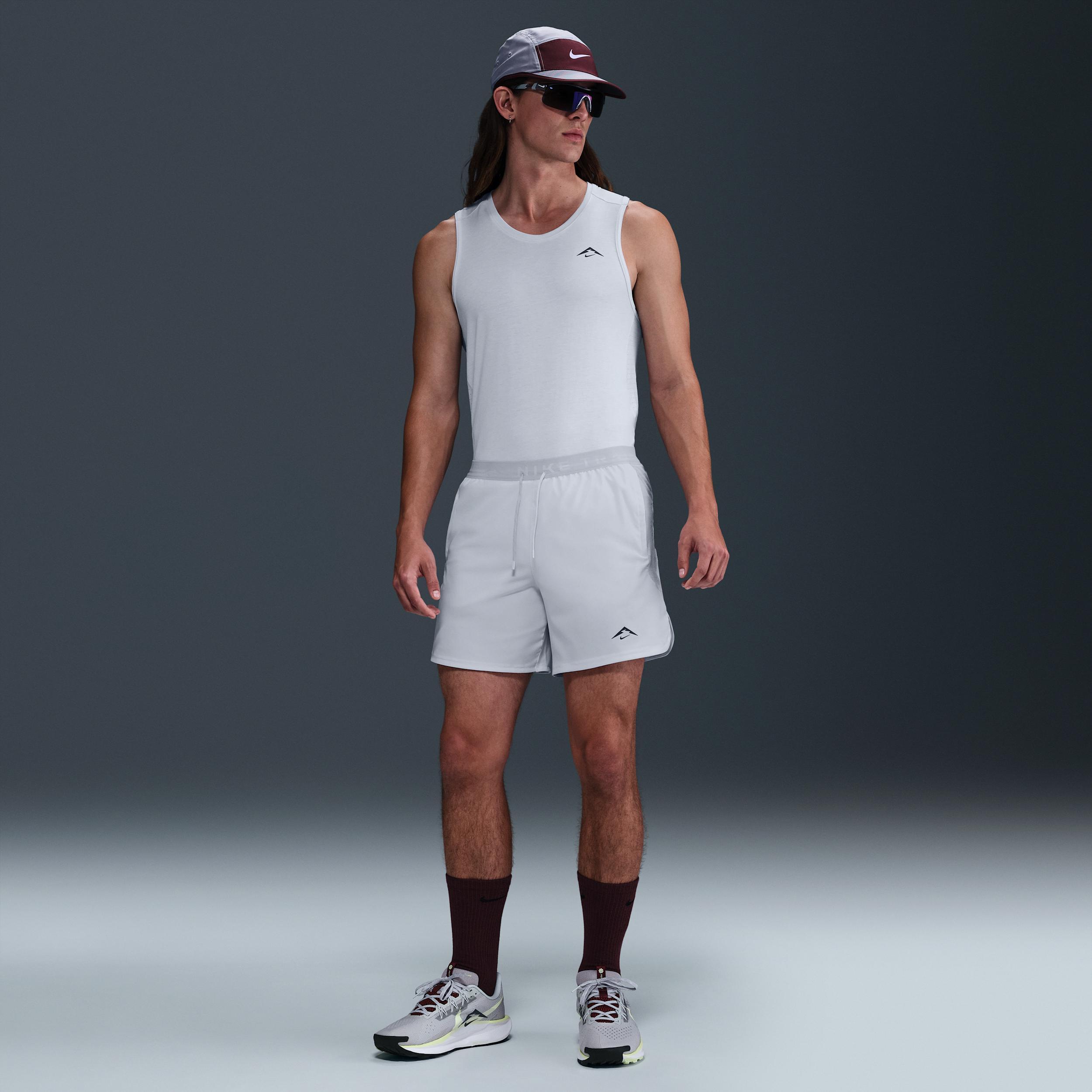 Nike Men's Solar Chase Dri-FIT ADV Running Tank Top Product Image