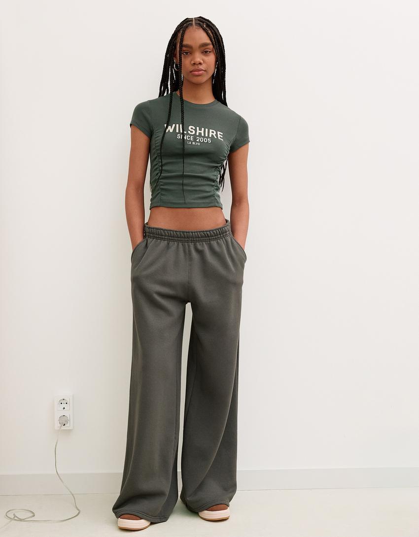 Super wide-leg plush pants Product Image