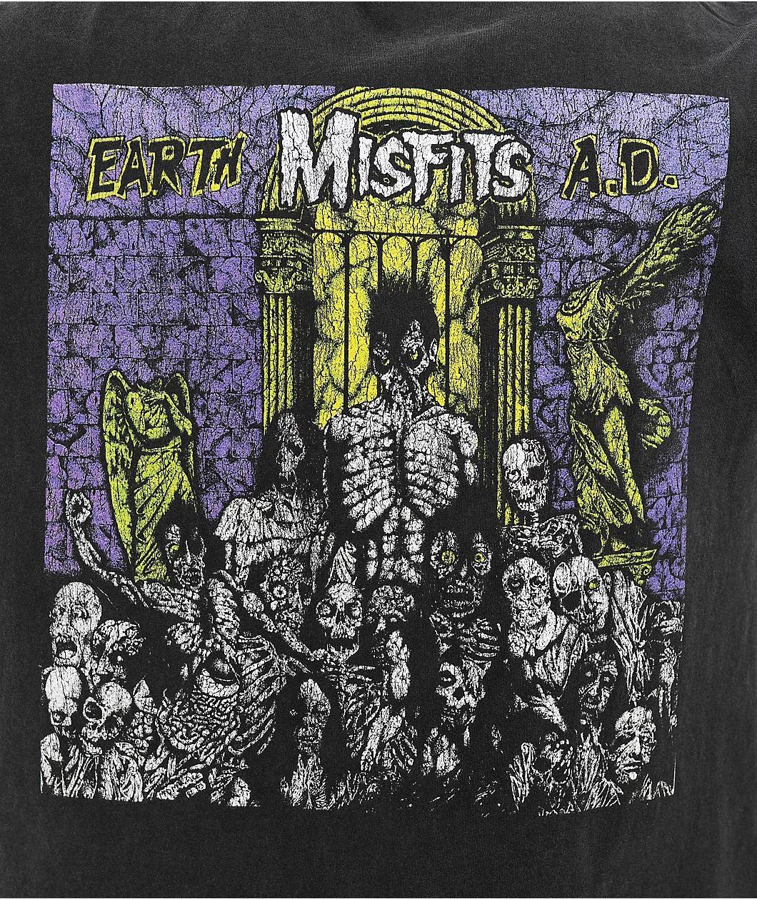 Misfits Skeleton Vintage Black T-Shirt Product Image