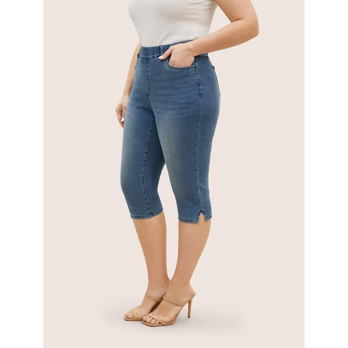Xersion EverUltra Womens High Rise 23" Cropped Legging Product Image