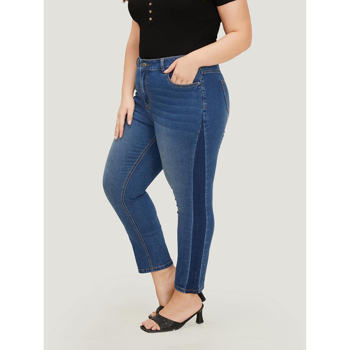 Plus Size Very Stretchy High Rise Medium Wash Contrast Patchwork Jeans Women Blue Casual Patchwork Contrast High stretch Pocket Jeans BloomChic 26/4X Product Image