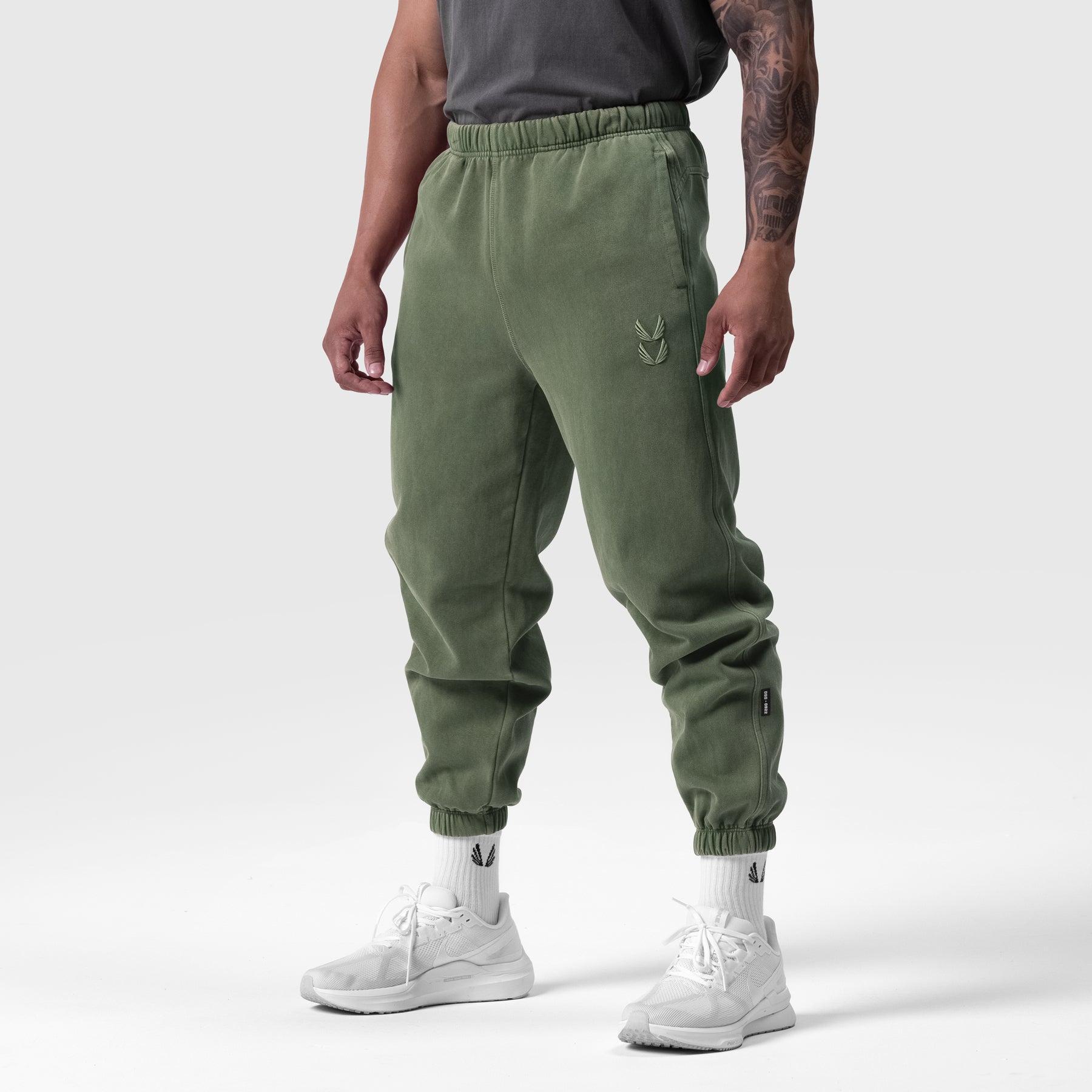 0922. Tech Essential™ Sweats - Faded Crimson Product Image