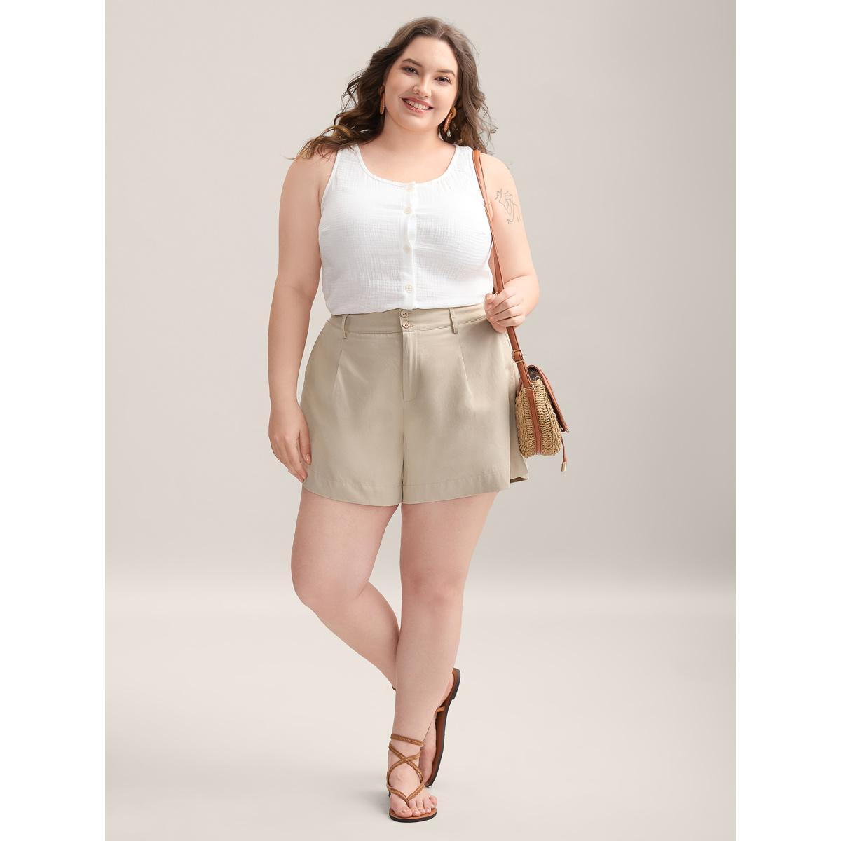 Plus Size Cotton Elastic Twill Pockets Wide-Leg Shorts Women Apricot Casual Pleated Loose Everyday-Casual Shorts BloomChic 28/5X Product Image