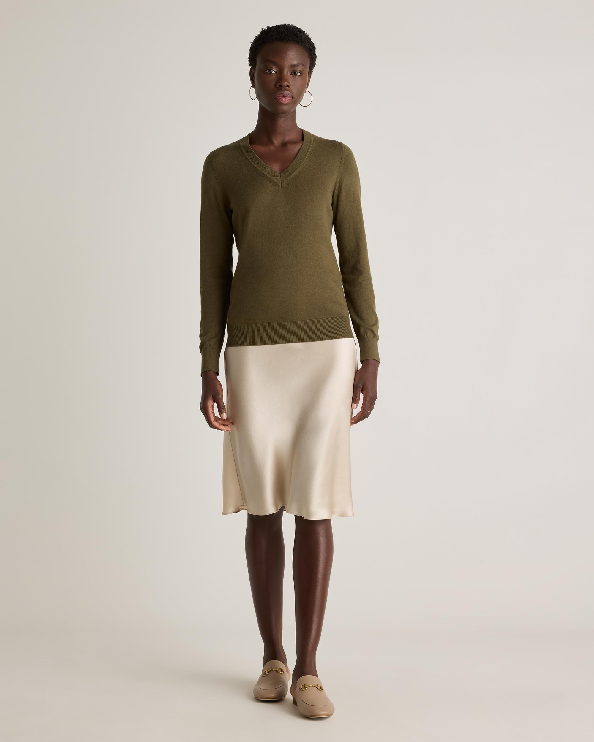 Quince | Women's Lightweight Cotton Cashmere V-Neck Sweater Organic Cotton Product Image