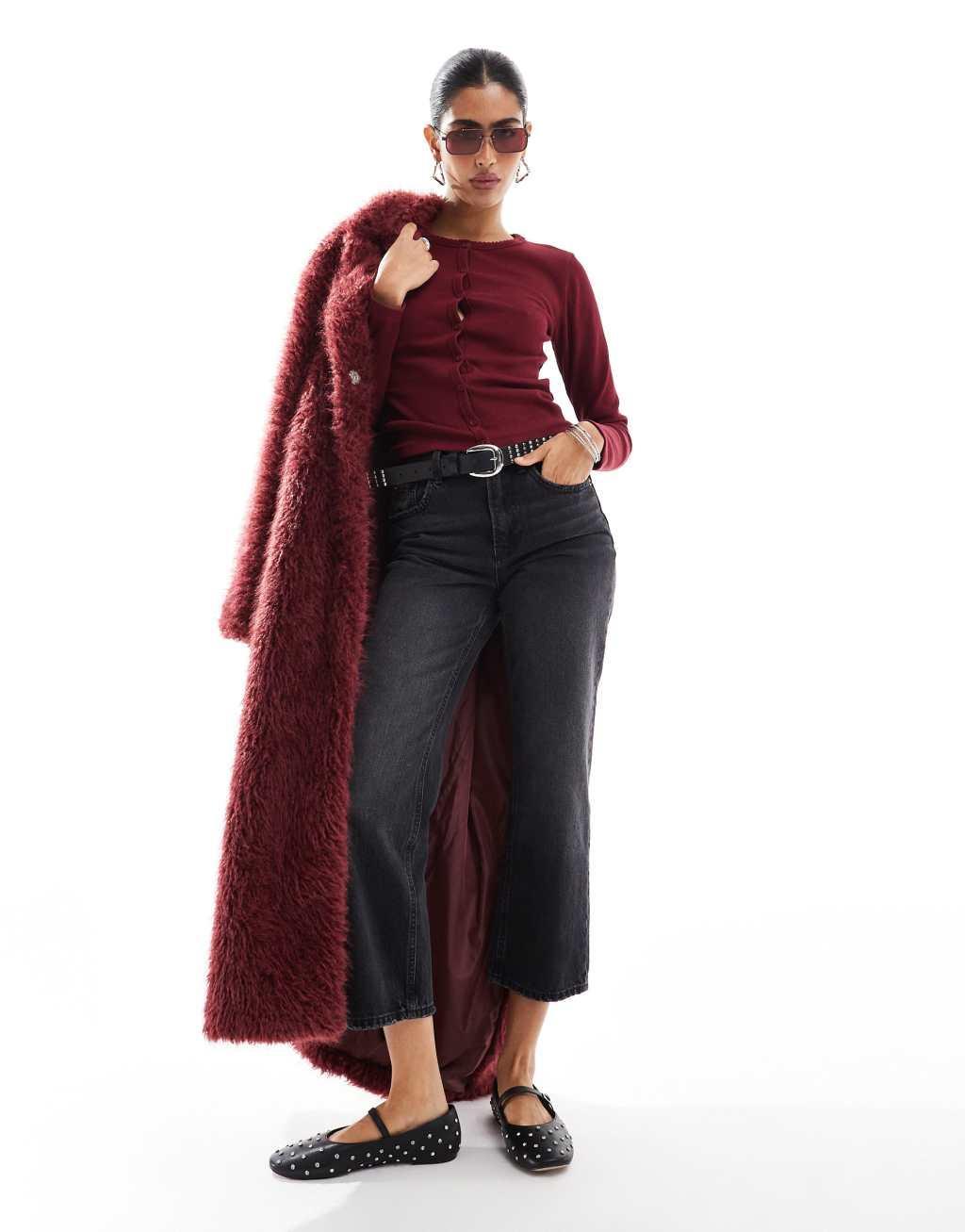 Stradivarius ribbed jersey cardigan in burgundy Product Image