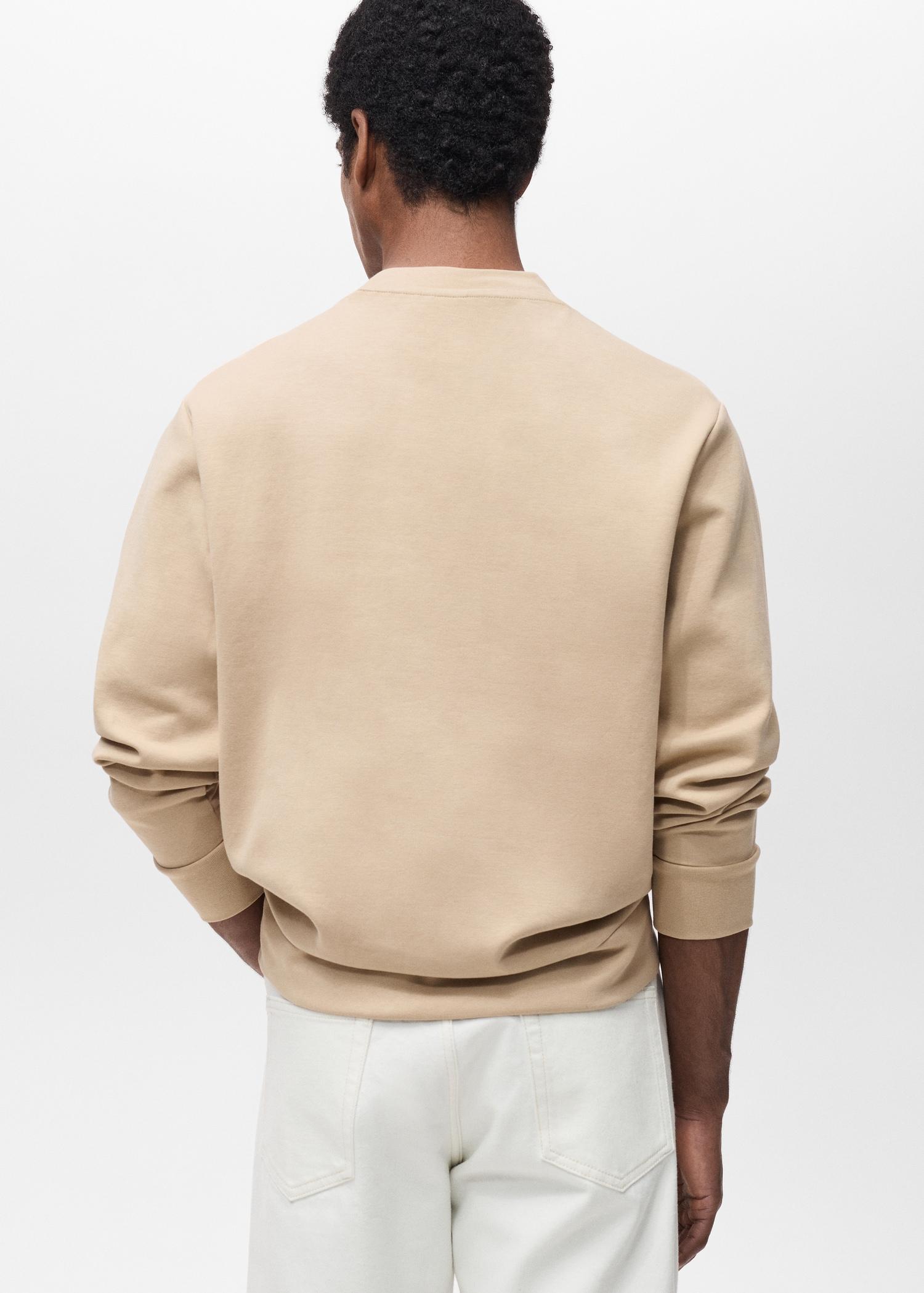 Regular-fit cotton sweatshirt - Men | MANGO USA Product Image