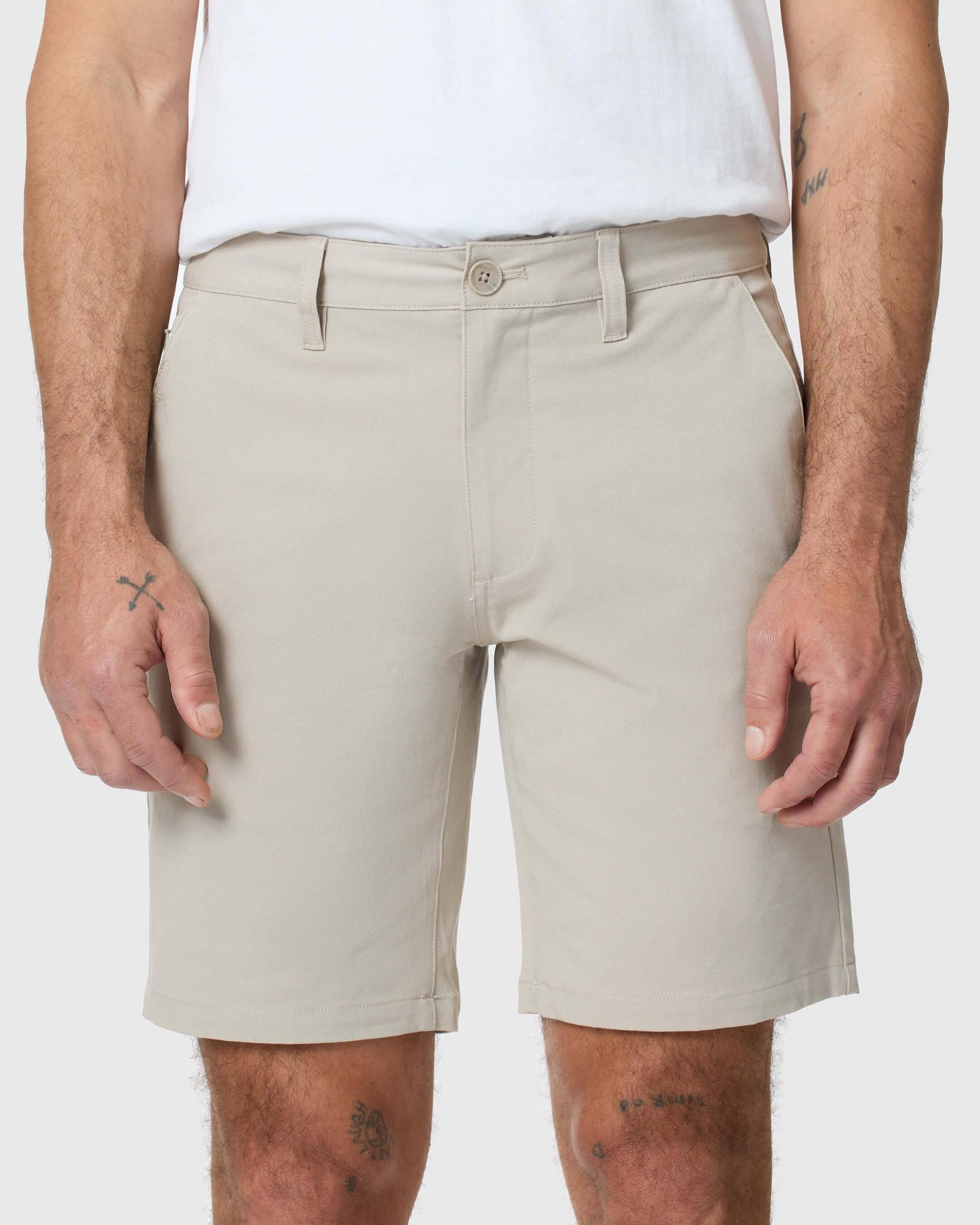 9" Sandstone Classic Twill Shorts Product Image