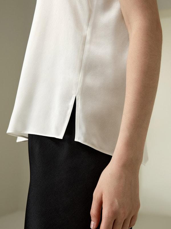 Relaxed Silk U-neck Tank Product Image