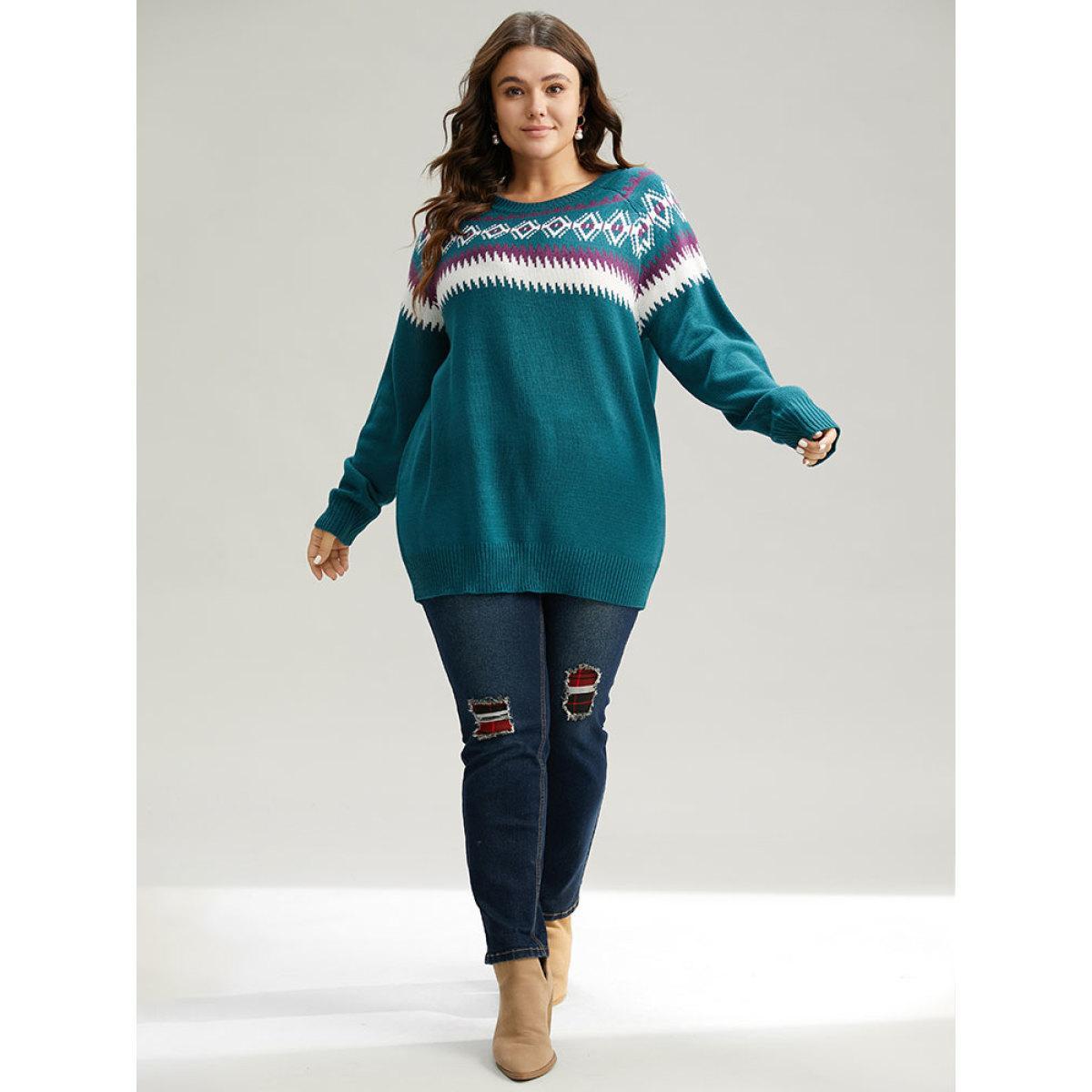 Plus Size Geometric Contrast Raglan Sleeve Pullover Emerald Women Casual Loose Long Sleeve Round Neck Festival-Christmas Pullovers BloomChic 30/6X Product Image