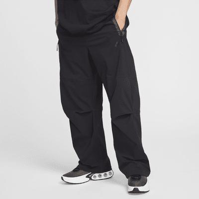 Nike Men's Tech Woven Oversized Pants Product Image