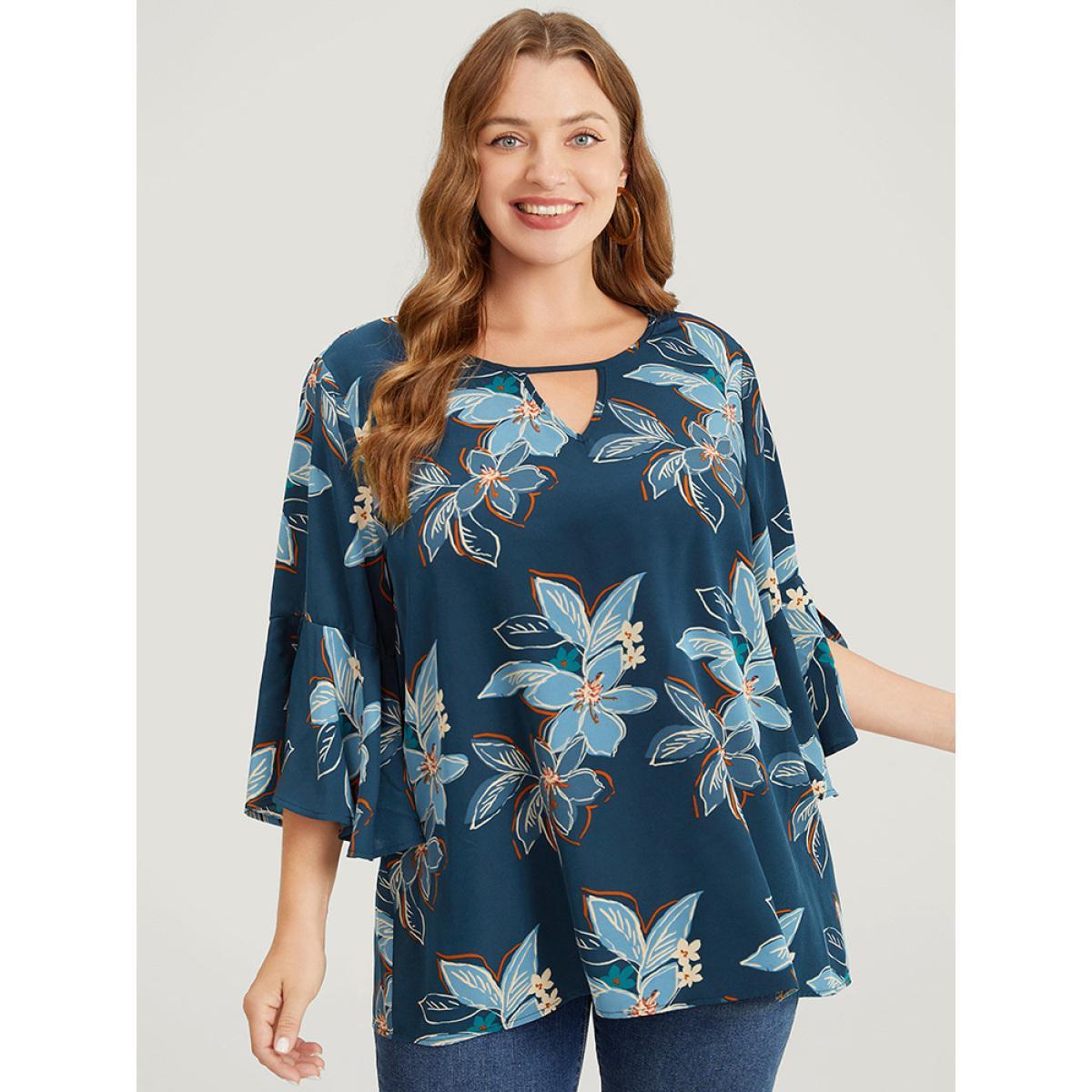 Plus Size Aegean Floral Print Keyhole Neck Split Bell Sleeve Blouse Women Elegant Elbow-length sleeve Round Neck Dailywear Blouses BloomChic 10/M Product Image
