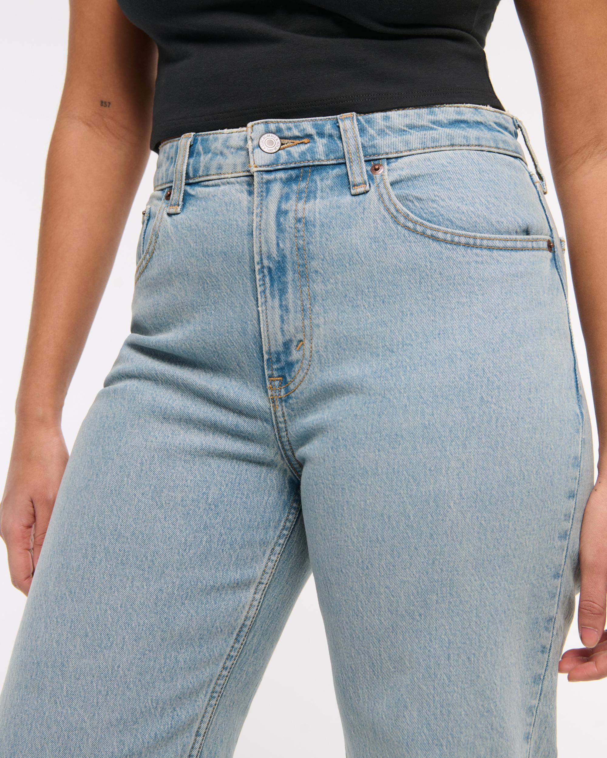 Curve Love High Rise 90s Relaxed Jean Product Image