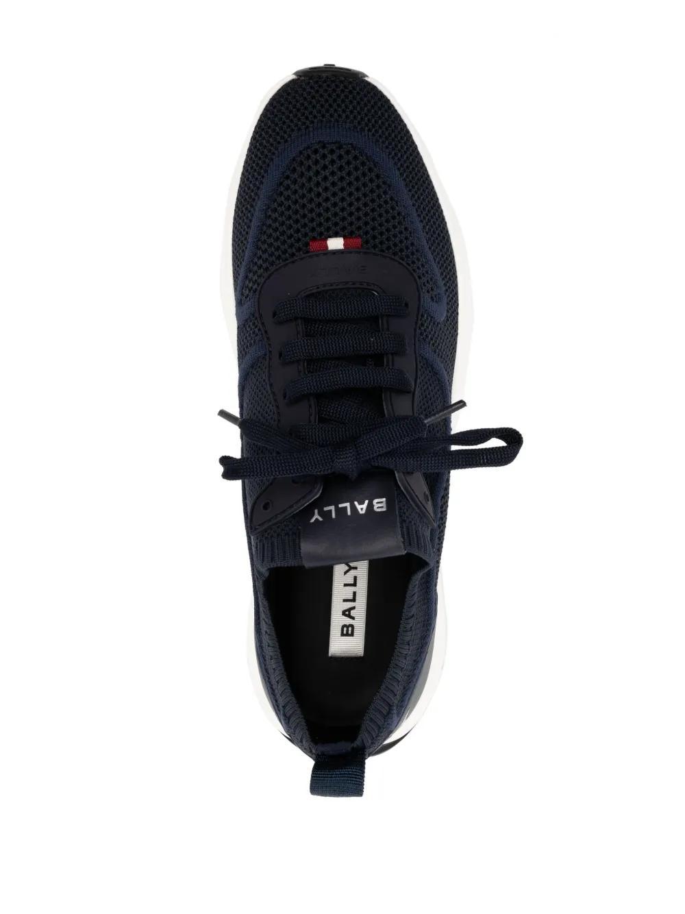 Davyn sneakers Product Image
