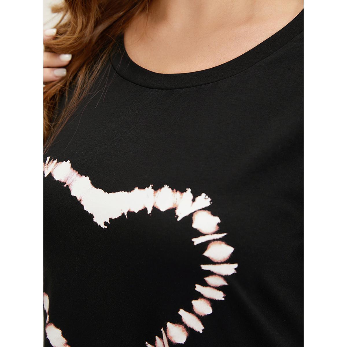 Plus Size Heart Print Contrast Pocket Short Sleeve Dress Black Women Casual Plain Curvy Midi Dress BloomChic 22-24/3X Product Image