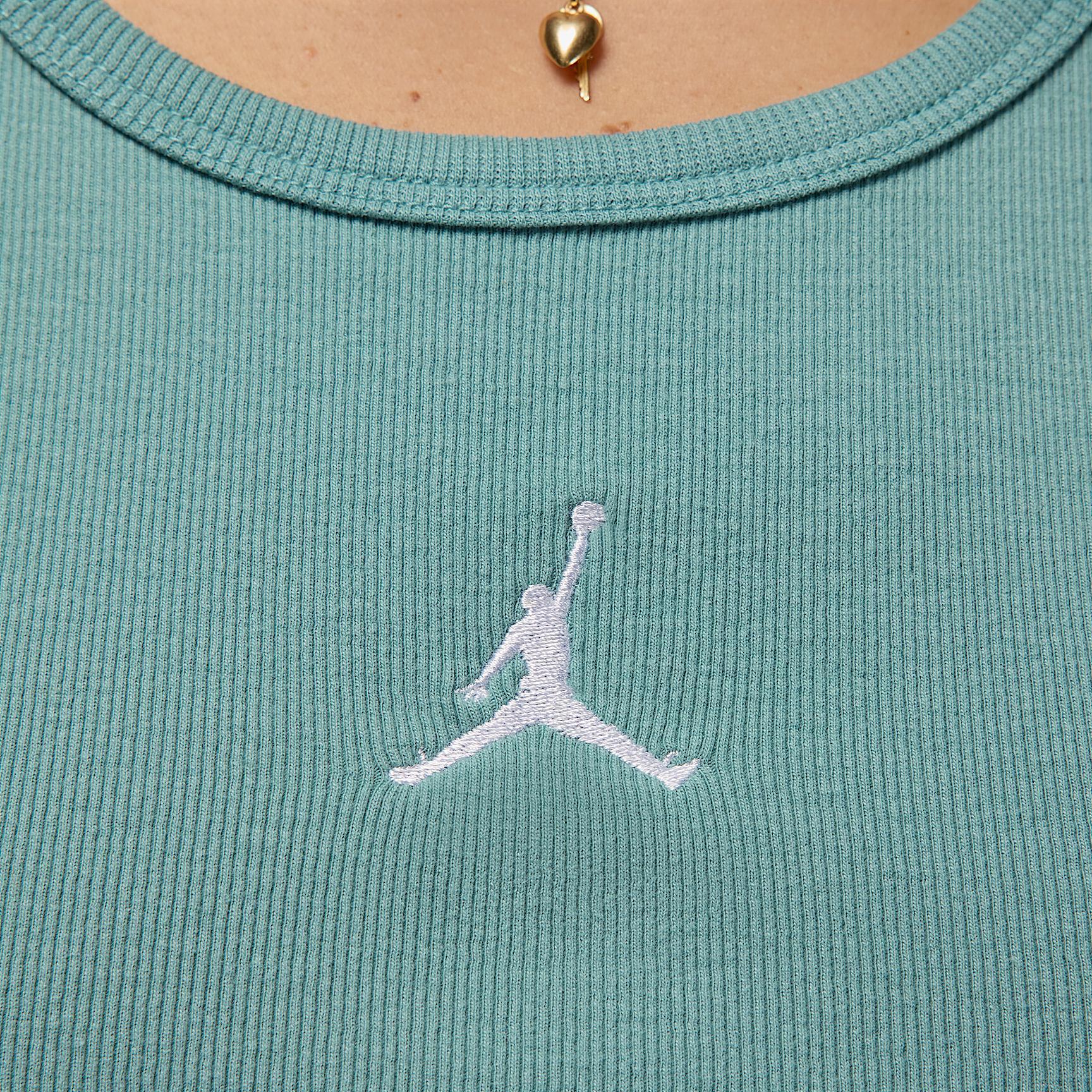 Women's Jordan Essentials Tank Top Product Image