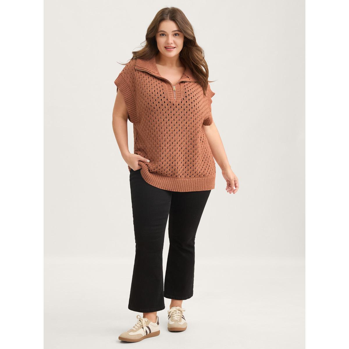 Plus Size Half-Zipper Sheer Textured Sleeveless Pullover Crepe Women Loose Sleeveless Polo Everyday-Casual Pullovers BloomChic 26/4X Product Image