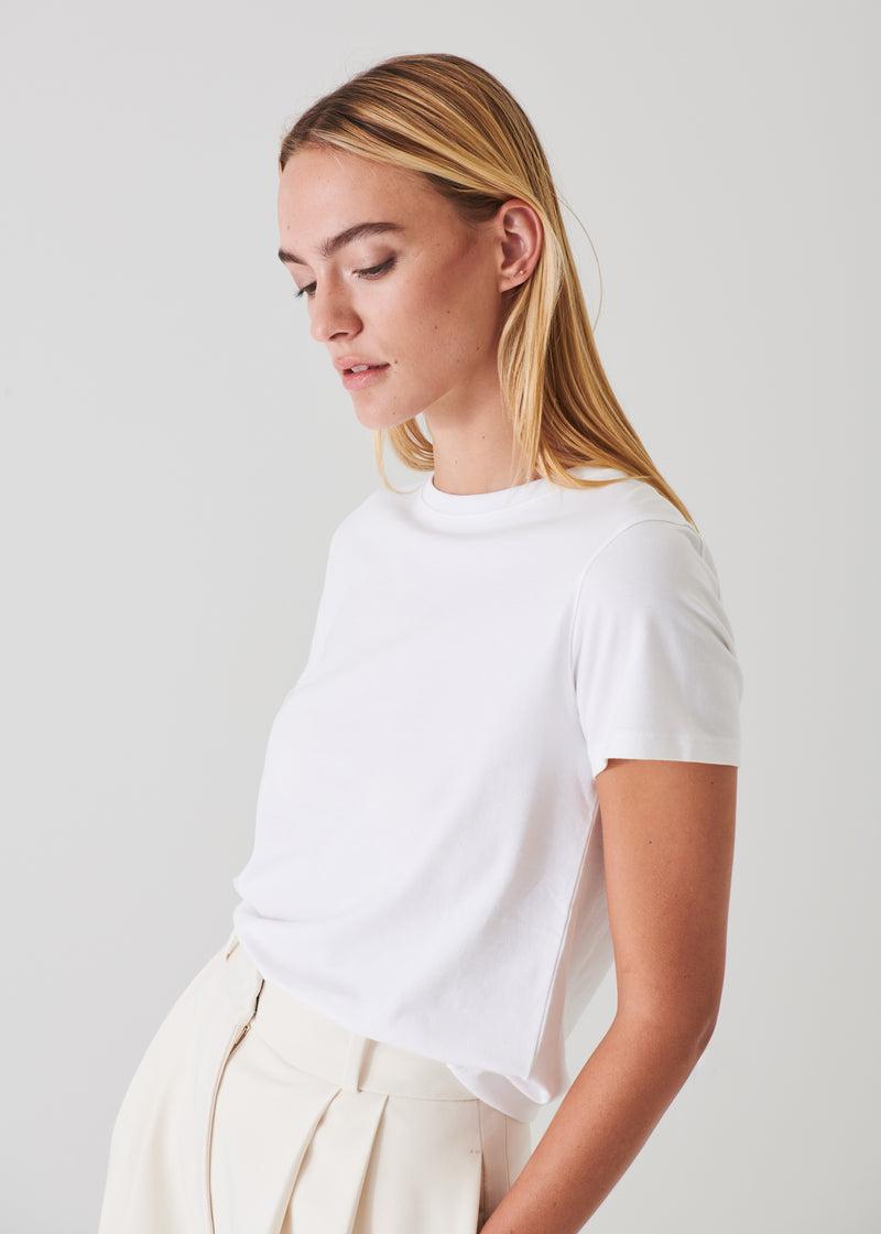 Patrick Assaraf Women's PIMA COTTON STRETCH SLIM T-SHIRT Product Image