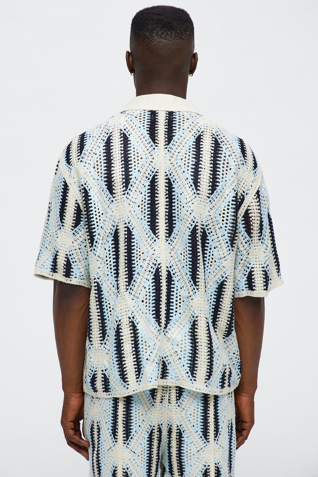 Cropped Relaxed Triangles Knit Closed Collar Shirt - Blue/combo Product Image