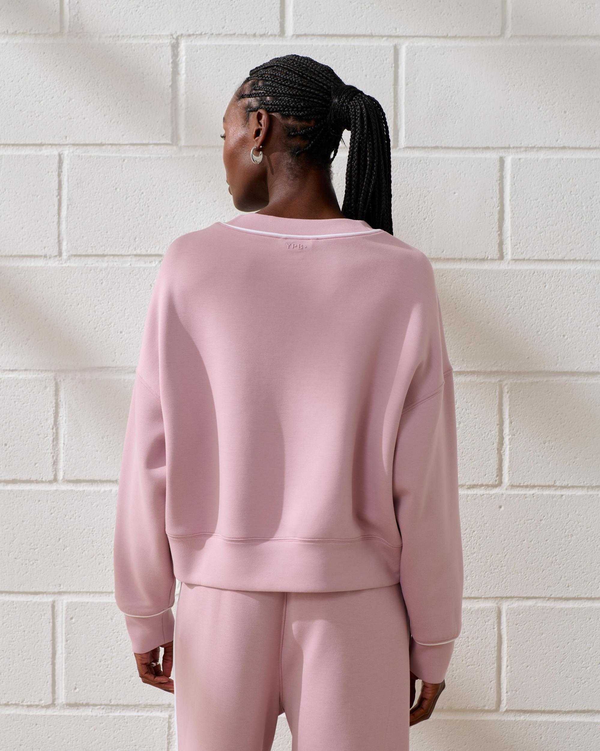 YPB neoKNIT V-Neck Product Image