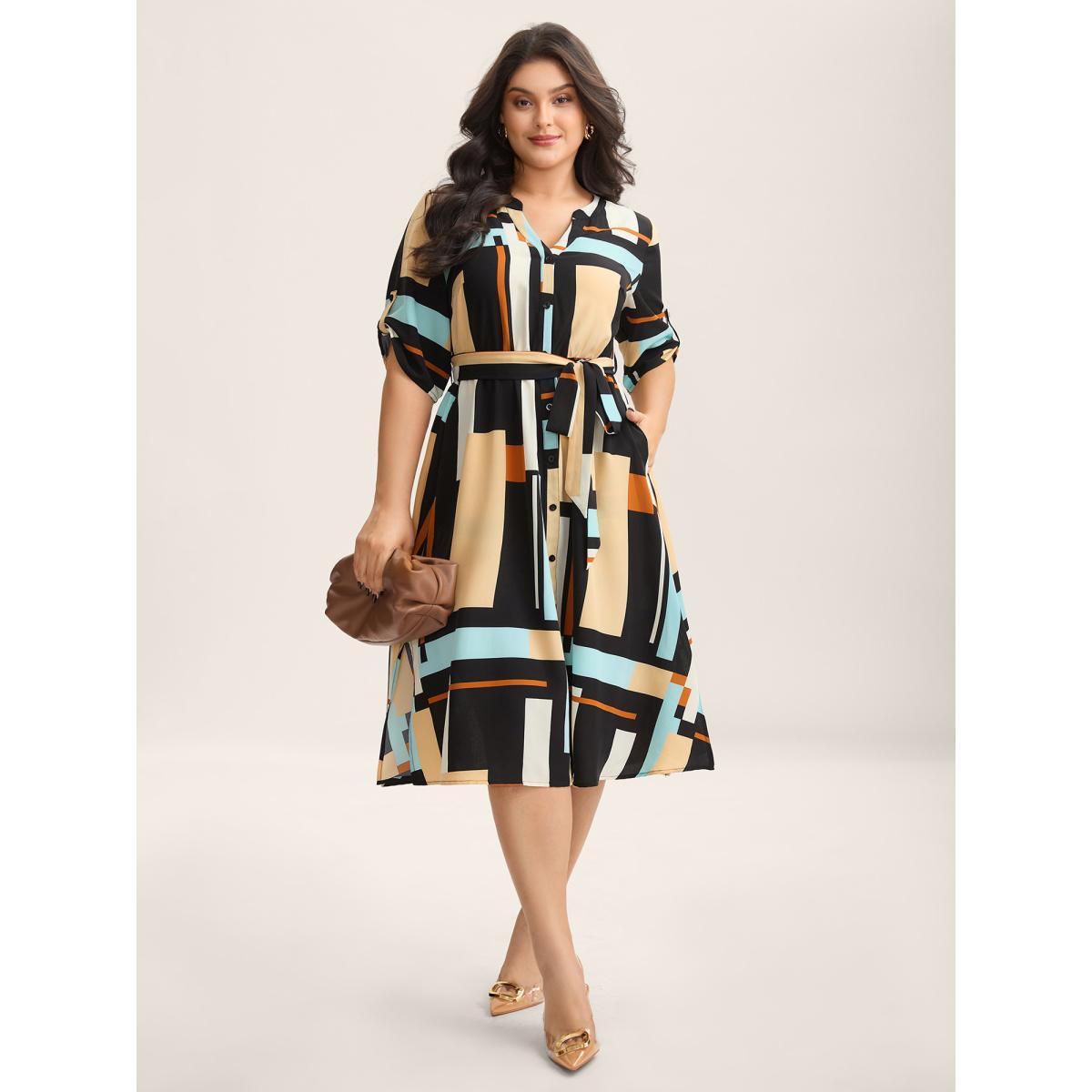 Plus Size Geometric Print Stretchy Waist Belted Midi Dress Emerald Women Flat collar with V-notch Short sleeve Curvy BloomChic 22-24/3X Product Image
