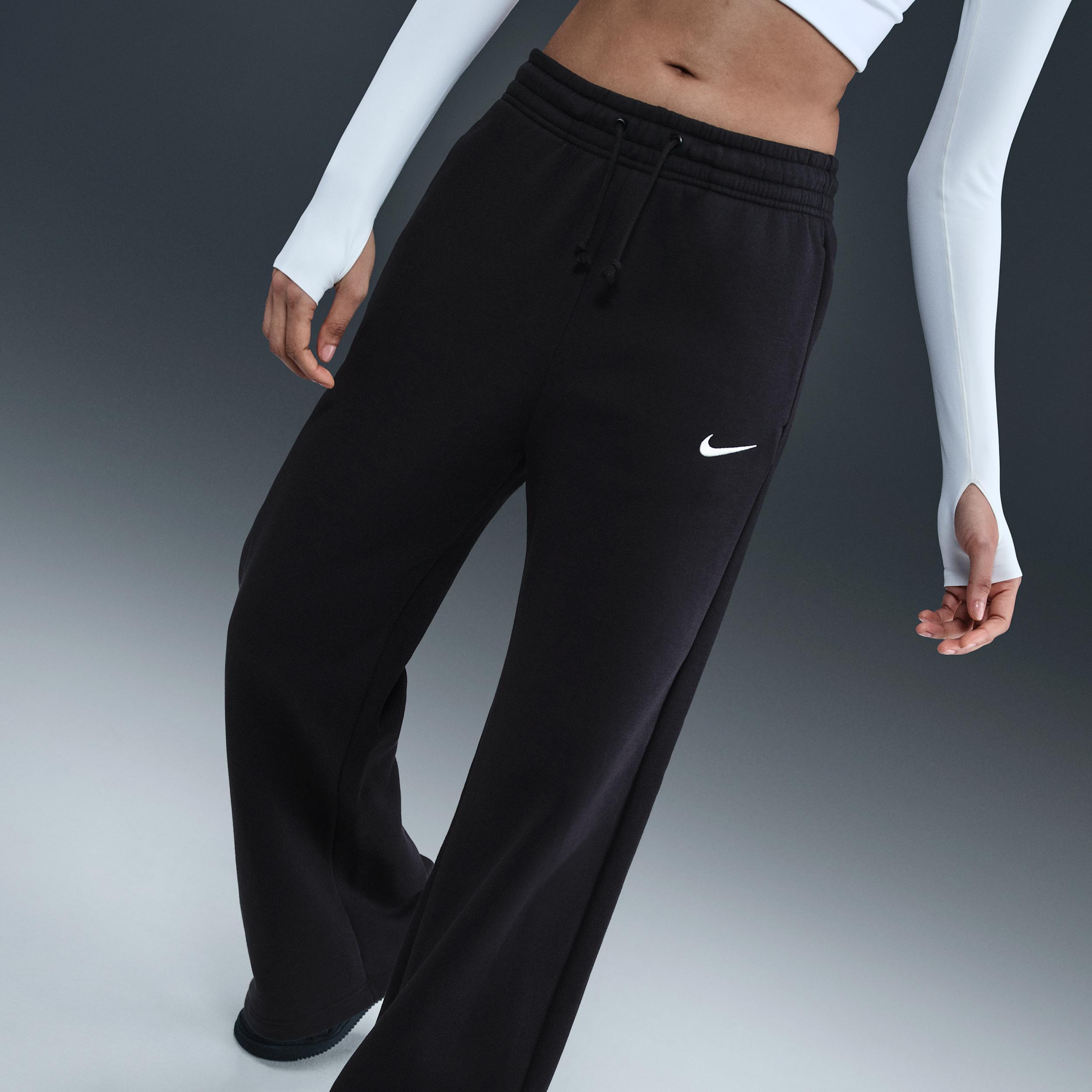 Women's Nike Sportswear Phoenix Fleece High-Waisted Wide-Leg Pants Product Image