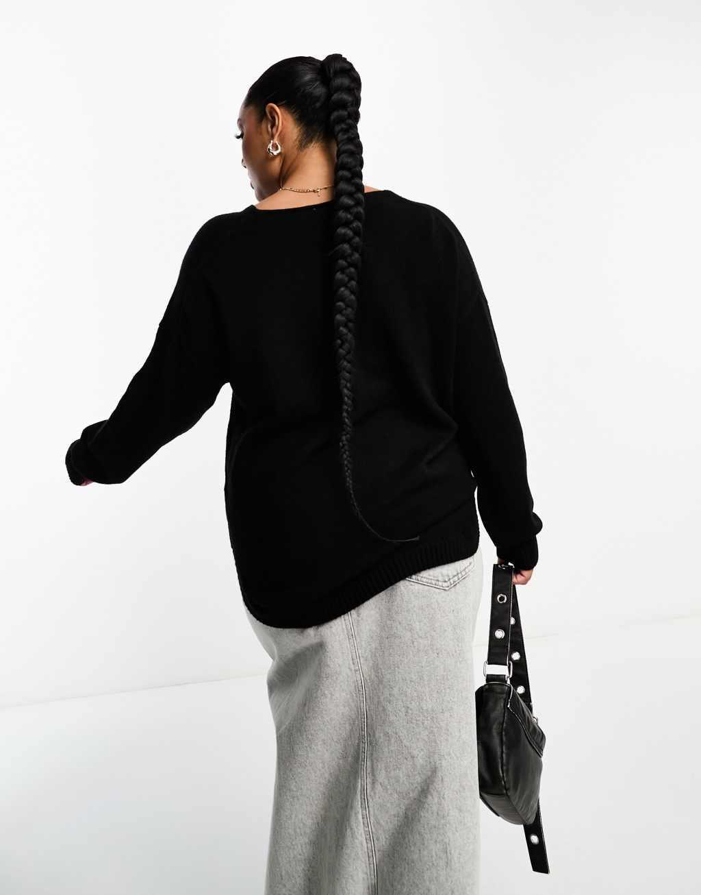 Only Curve v neck sweater Product Image