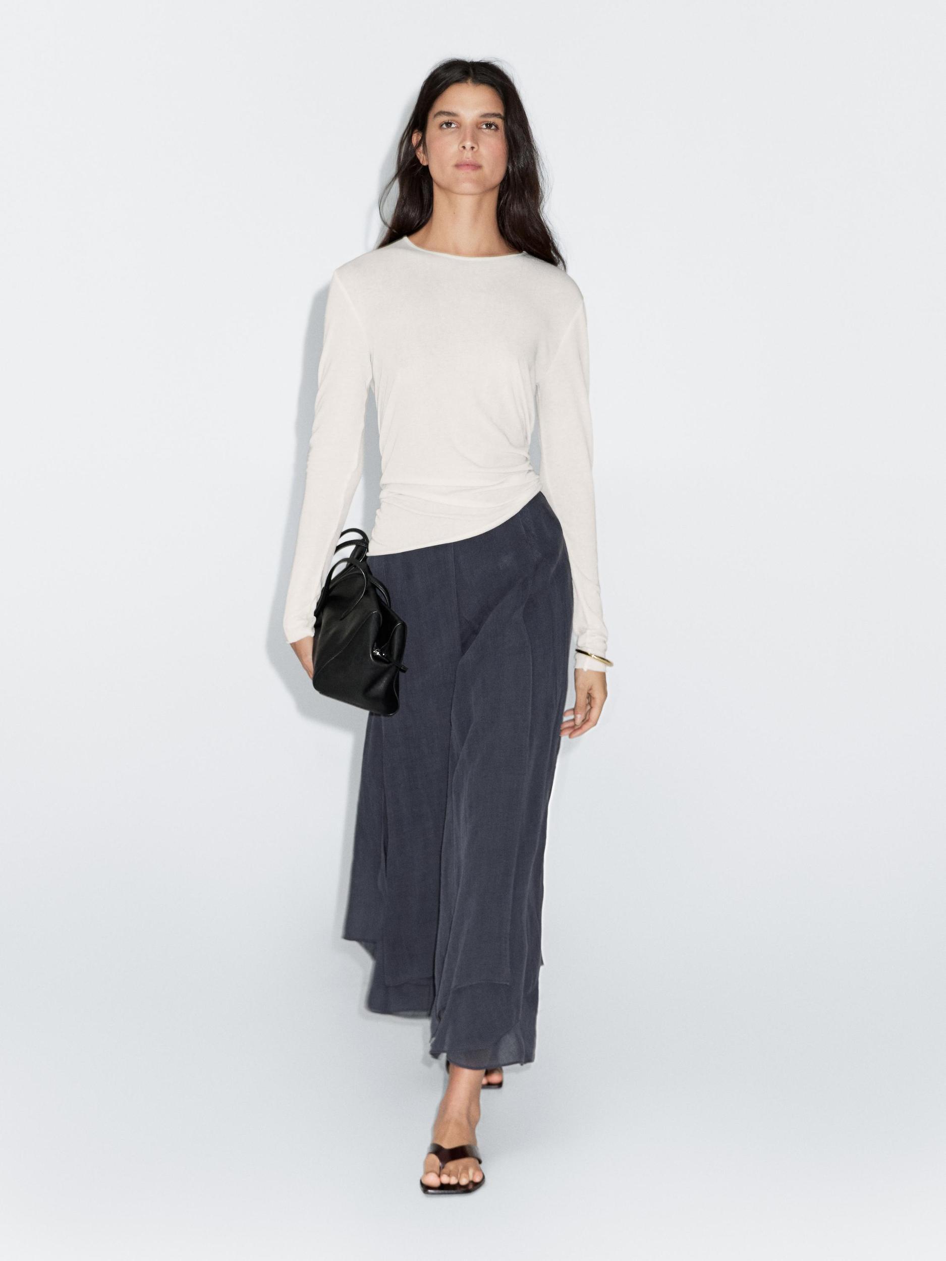 Long flowing skirt with ruffles Product Image