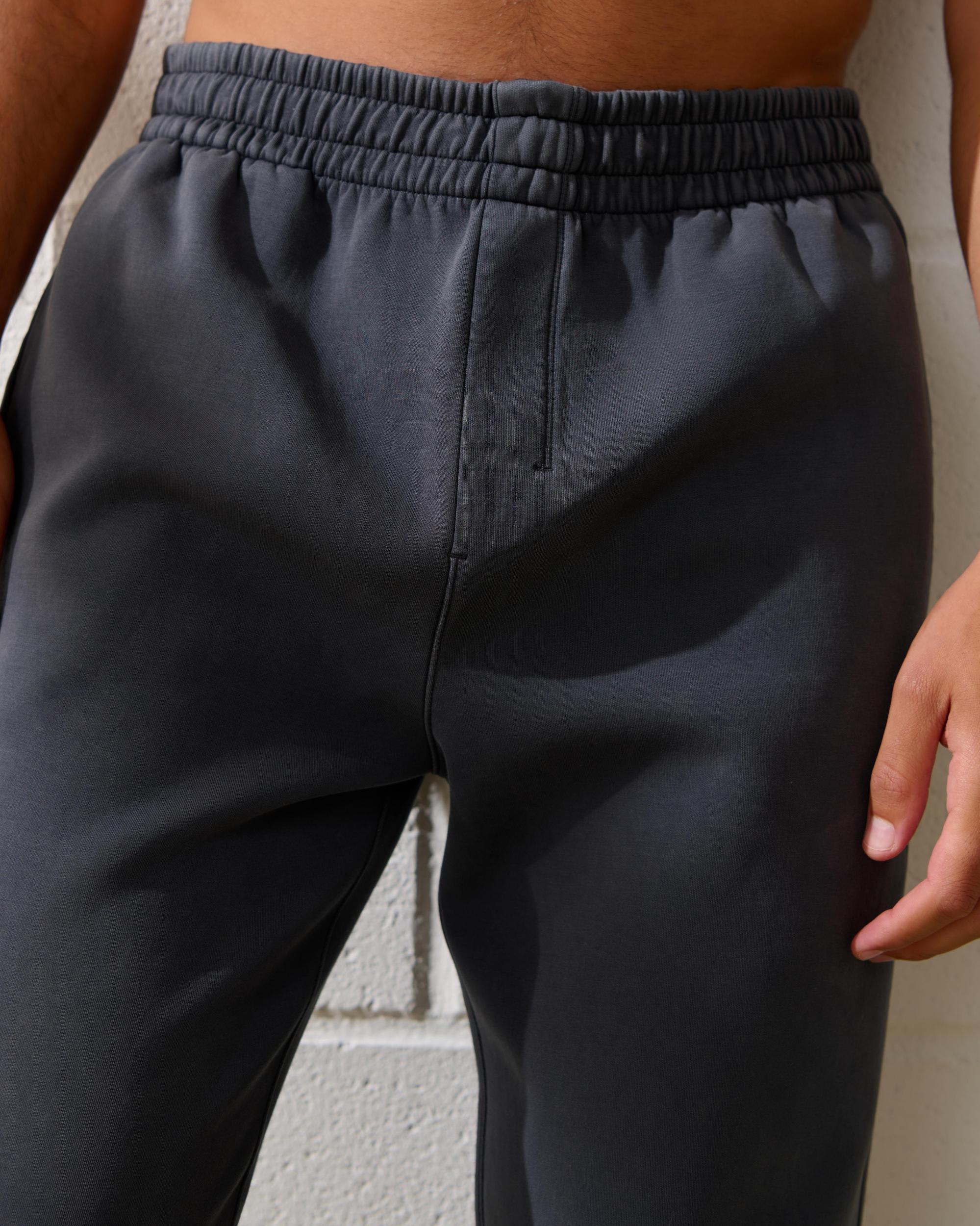 Loose Pull-On Pant Product Image