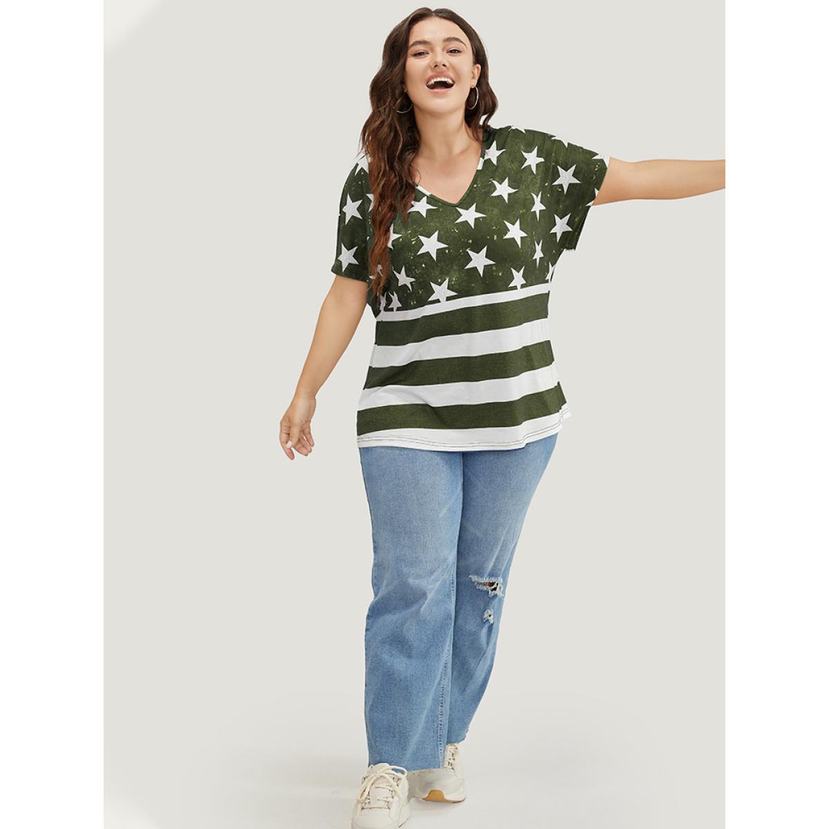 Plus Size Star & Striped Print Batwing Sleeve T-shirt ArmyGreen Women Casual Moon and Star V-neck Everyday T-shirts BloomChic 12/L Product Image
